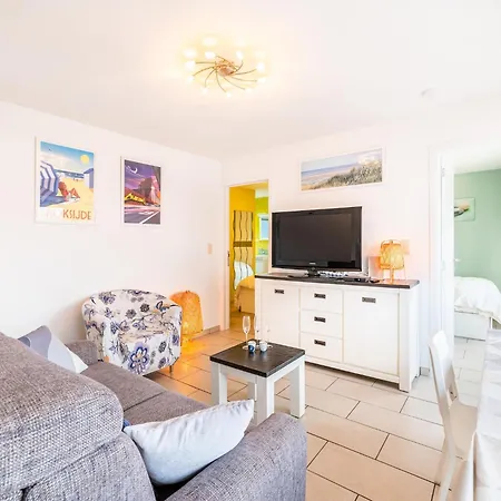 Modern Near Sea Apartament
