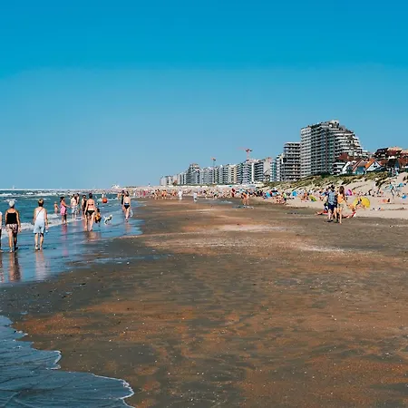 Modern Near Sea Apartament